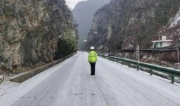 客家路况爆料视频,视频揭示道路现状与出行安全